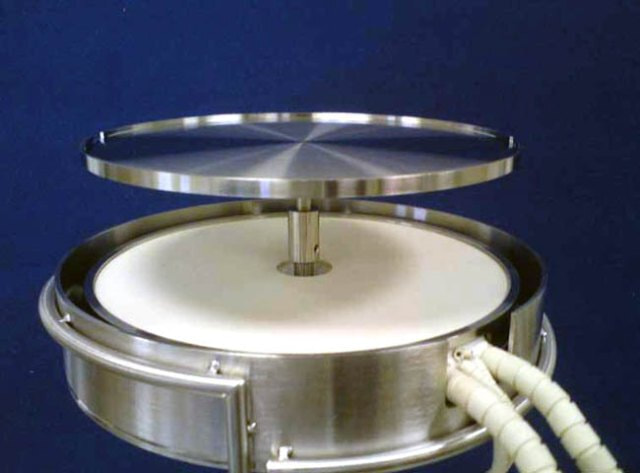 超高温 真空 基板加熱 ウエハーホルダー